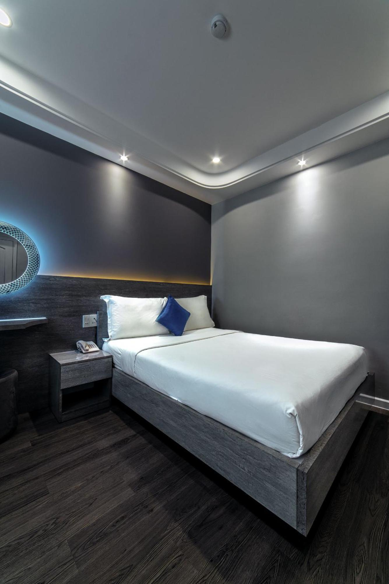 Ruby Saigon Hotel - Le Thanh Ton مدينة هوشي منه المظهر الخارجي الصورة