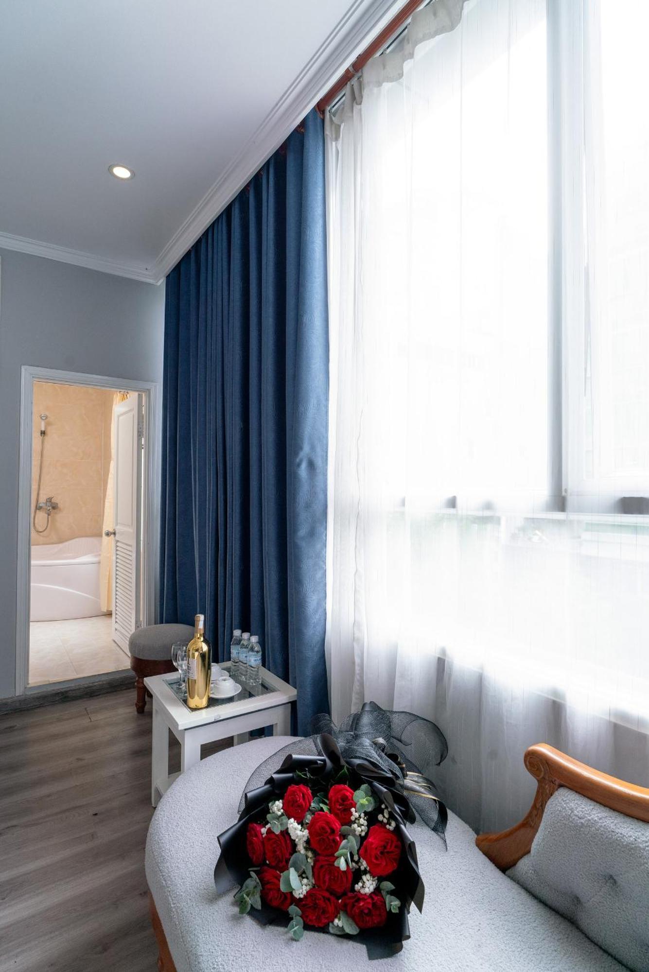 Ruby Saigon Hotel - Le Thanh Ton مدينة هوشي منه المظهر الخارجي الصورة